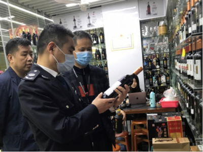 市市场监管局福田局华强北所组织开展旅游景区食品安全专项执法行动