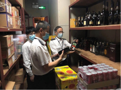 市市场监管局福田局华强北所开展酒类饮料经营场所执法检查