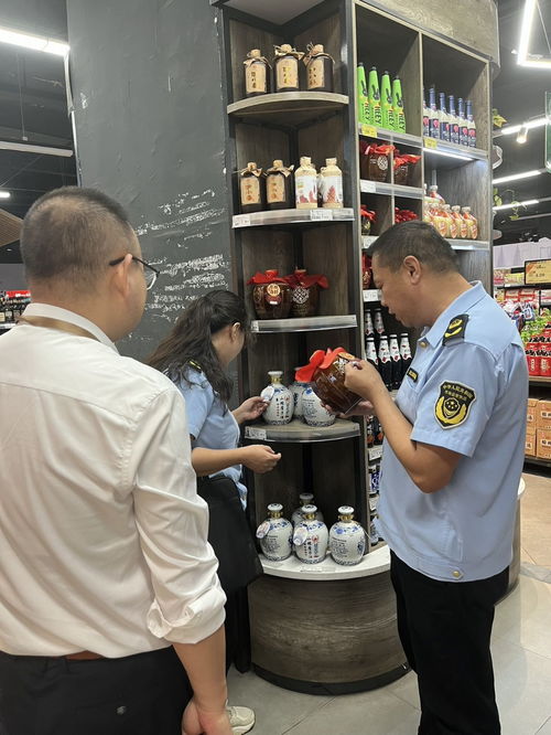 新疆喀什地区市场监管局持续推进 特供酒 清源打链专项行动